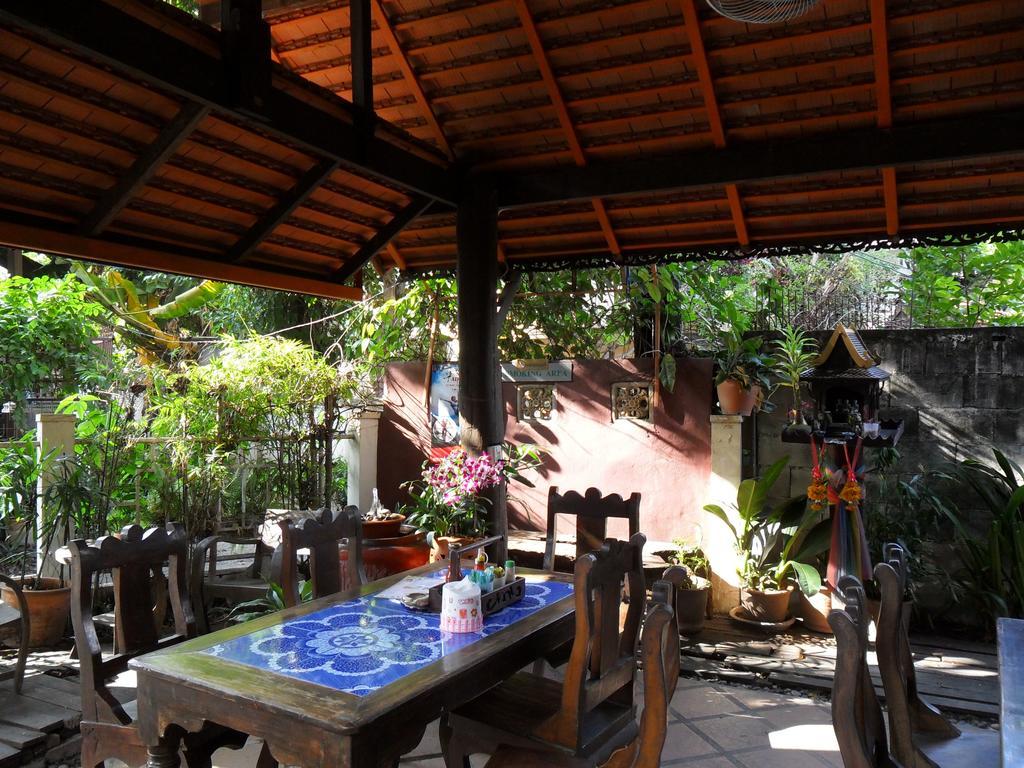 Chiangmai Inn Guesthouse Chiang Mai Exterior foto